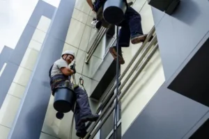 تنظيف عمائر